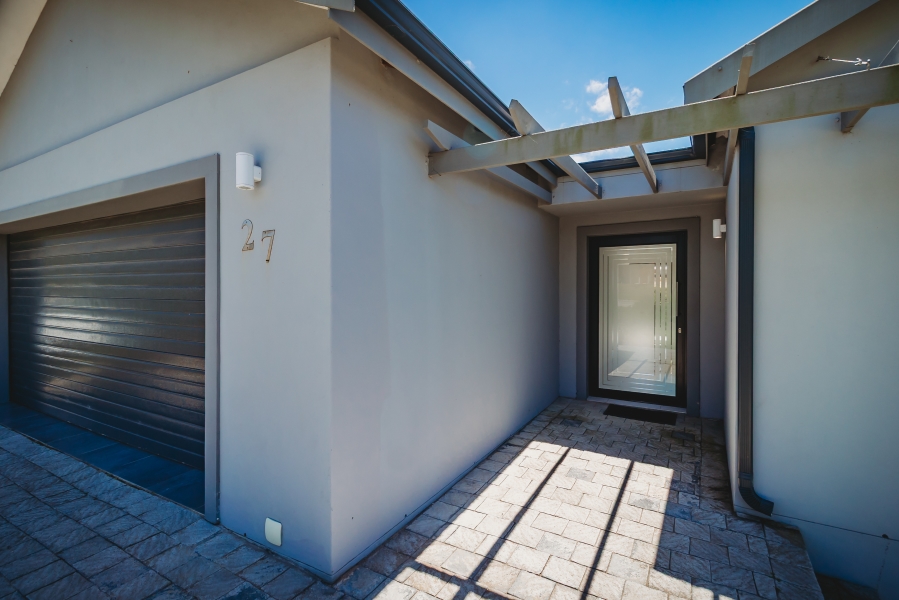 4 Bedroom Property for Sale in Welgelegen Western Cape